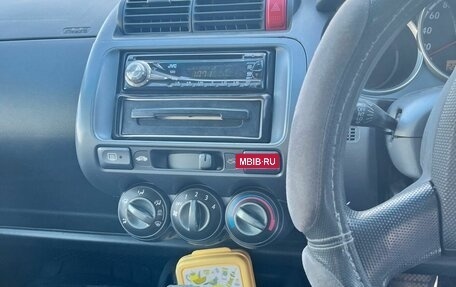 Honda Fit III, 2003 год, 423 000 рублей, 4 фотография