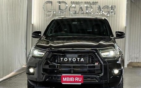 Toyota Hilux VIII, 2023 год, 4 400 000 рублей, 9 фотография