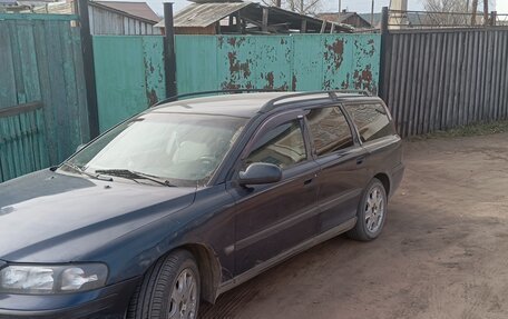 Volvo V70 III рестайлинг, 2000 год, 300 000 рублей, 2 фотография