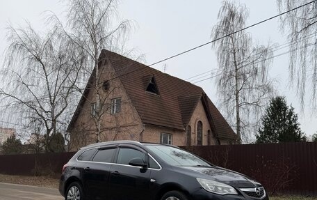 Opel Astra J, 2011 год, 2 фотография