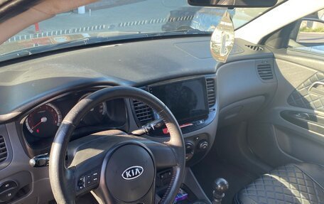 KIA Rio II, 2010 год, 400 000 рублей, 3 фотография