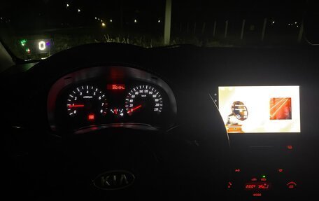 KIA Rio II, 2010 год, 400 000 рублей, 17 фотография