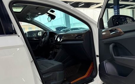 Volkswagen Tharu, 2022 год, 1 930 050 рублей, 10 фотография