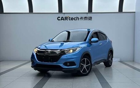 Honda Vezel, 2021 год, 1 800 000 рублей, 1 фотография