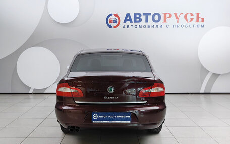 Skoda Superb III рестайлинг, 2012 год, 999 000 рублей, 4 фотография