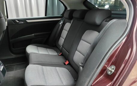 Skoda Superb III рестайлинг, 2012 год, 999 000 рублей, 8 фотография