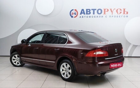 Skoda Superb III рестайлинг, 2012 год, 999 000 рублей, 2 фотография