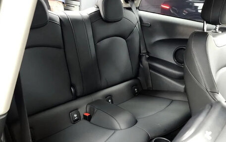 MINI Hatch, 2022 год, 2 300 006 рублей, 11 фотография