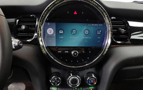 MINI Hatch, 2022 год, 2 300 006 рублей, 9 фотография