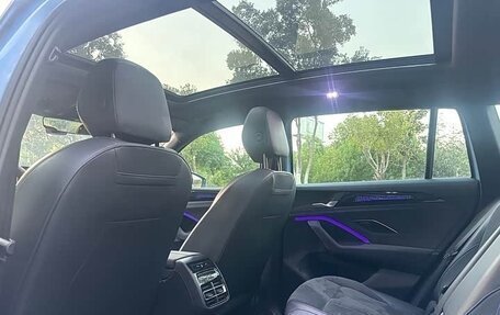 Volkswagen Tiguan, 2024 год, 4 175 000 рублей, 16 фотография