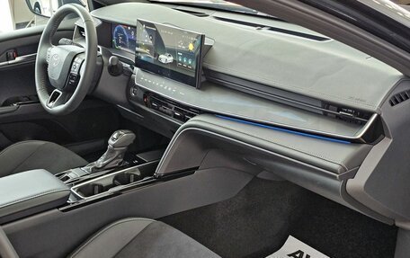 Toyota Camry, 2025 год, 4 590 000 рублей, 24 фотография