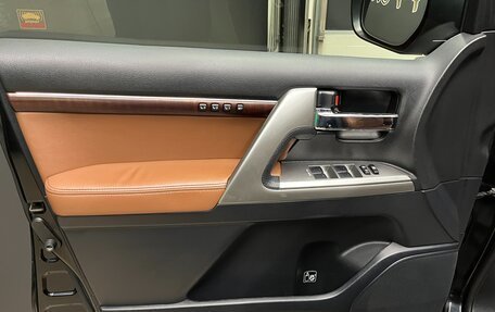 Toyota Land Cruiser 200, 2015 год, 3 750 000 рублей, 11 фотография