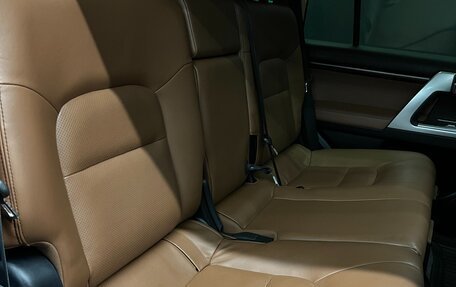 Toyota Land Cruiser 200, 2015 год, 3 750 000 рублей, 19 фотография