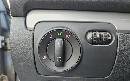 Volkswagen Golf VI, 2008 год, 600 000 рублей, 19 фотография