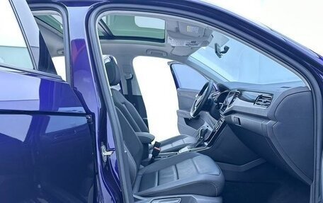 Volkswagen T-Roc I, 2022 год, 1 980 098 рублей, 10 фотография