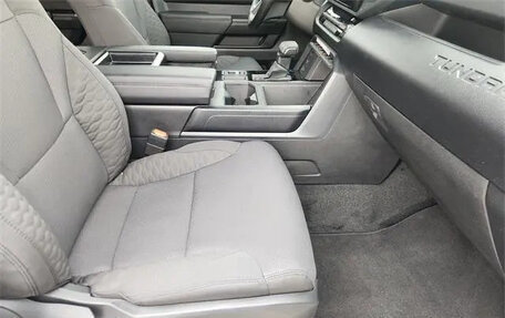 Toyota Tundra, 2025 год, 7 990 000 рублей, 6 фотография