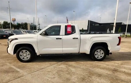 Toyota Tundra, 2025 год, 7 990 000 рублей, 17 фотография