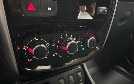 Nissan Terrano III, 2017 год, 1 070 000 рублей, 18 фотография