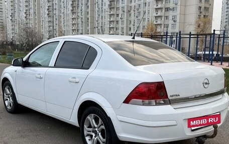 Opel Astra H, 2011 год, 575 000 рублей, 3 фотография