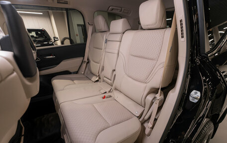 Toyota Land Cruiser, 2025 год, 16 200 000 рублей, 14 фотография