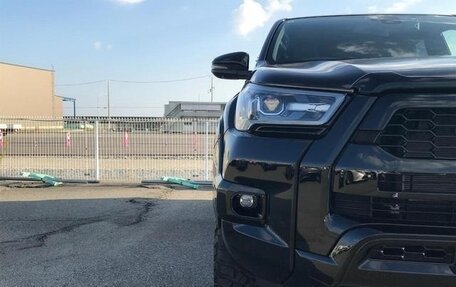 Toyota Hilux VIII, 2022 год, 4 300 000 рублей, 2 фотография