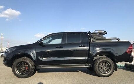 Toyota Hilux VIII, 2022 год, 4 300 000 рублей, 4 фотография