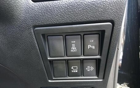 Toyota Hilux VIII, 2022 год, 4 300 000 рублей, 18 фотография