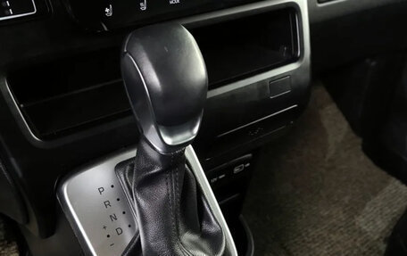 Hyundai Staria, 2024 год, 3 750 000 рублей, 9 фотография