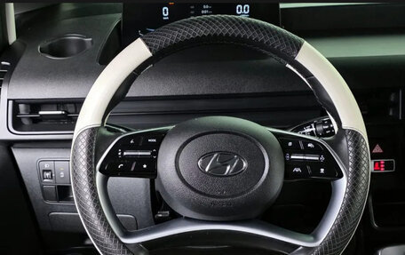 Hyundai Staria, 2024 год, 3 750 000 рублей, 16 фотография