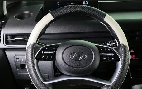 Hyundai Staria, 2024 год, 3 750 000 рублей, 17 фотография