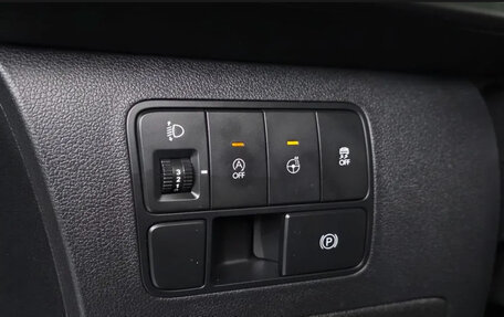 Hyundai Staria, 2024 год, 3 750 000 рублей, 12 фотография