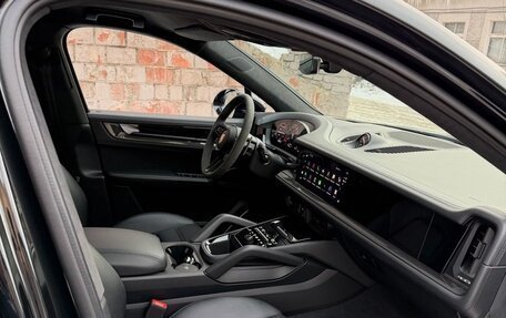 Porsche Cayenne III, 2024 год, 22 650 000 рублей, 6 фотография