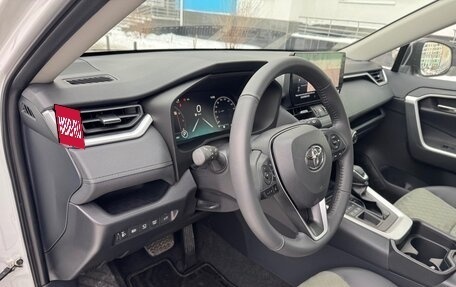 Toyota RAV4, 2025 год, 4 130 000 рублей, 14 фотография