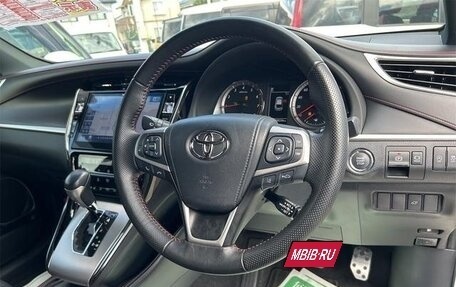 Toyota Harrier, 2019 год, 2 810 000 рублей, 15 фотография