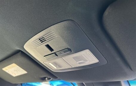 Toyota Harrier, 2019 год, 2 810 000 рублей, 23 фотография