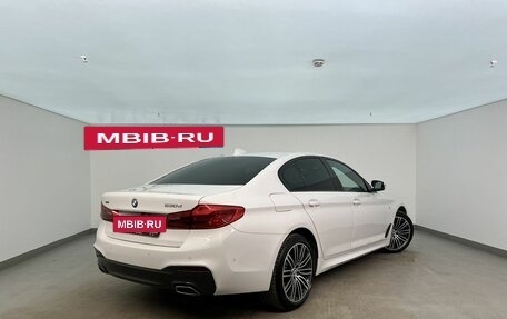 BMW 5 серия, 2018 год, 3 500 000 рублей, 2 фотография