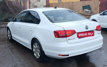 Volkswagen Jetta VI, 2015 год, 1 500 000 рублей, 6 фотография