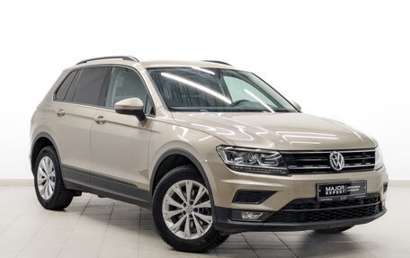 Volkswagen Tiguan II, 2020 год, 2 500 000 рублей, 3 фотография