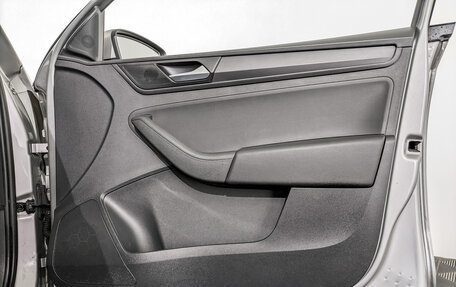 Volkswagen Polo VI (EU Market), 2020 год, 1 470 000 рублей, 24 фотография