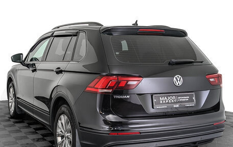 Volkswagen Tiguan II, 2019 год, 2 300 000 рублей, 7 фотография