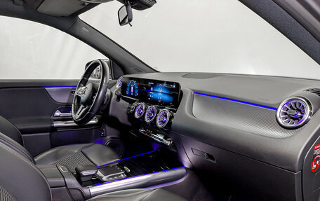 Mercedes-Benz GLA, 2020 год, 3 500 000 рублей, 11 фотография