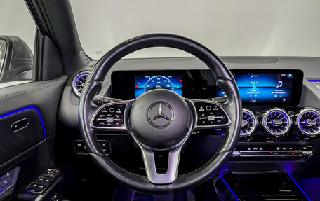 Mercedes-Benz GLA, 2020 год, 3 500 000 рублей, 22 фотография