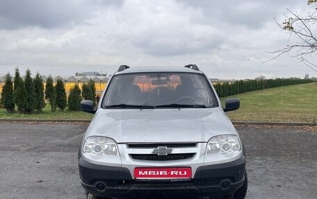 Chevrolet Niva I рестайлинг, 2012 год, 420 000 рублей, 1 фотография