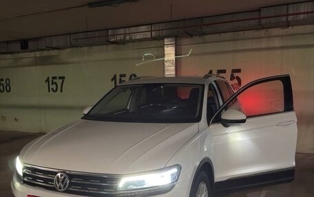 Volkswagen Tiguan II, 2020 год, 2 770 000 рублей, 16 фотография