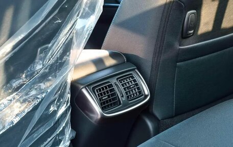 Toyota Hilux VIII, 2025 год, 8 300 000 рублей, 15 фотография