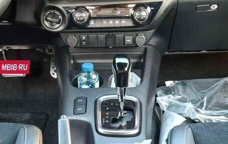 Toyota Hilux VIII, 2025 год, 8 300 000 рублей, 9 фотография