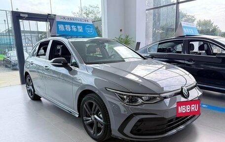 Volkswagen Golf VIII, 2022 год, 1 470 000 рублей, 3 фотография