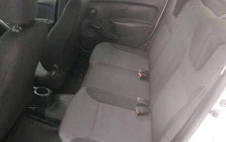 Renault Logan II, 2020 год, 735 000 рублей, 7 фотография