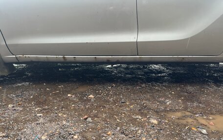 Toyota Matrix, 2005 год, 420 000 рублей, 13 фотография