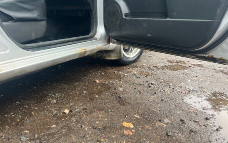 Toyota Matrix, 2005 год, 420 000 рублей, 17 фотография